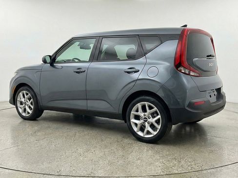 Used 2025 Kia Soul LX w/ LX Technology Package image 6