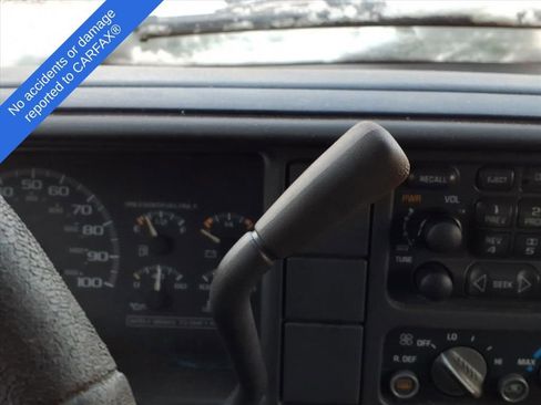 Used 1995 GMC Yukon Base image 22