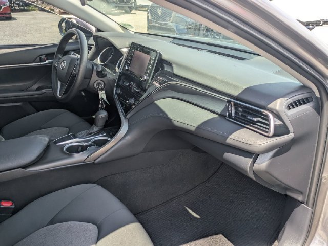 Used 2023 Toyota Camry LE FWD image 30
