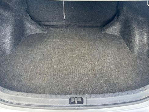 Used 2017 Toyota Corolla LE FWD image 26