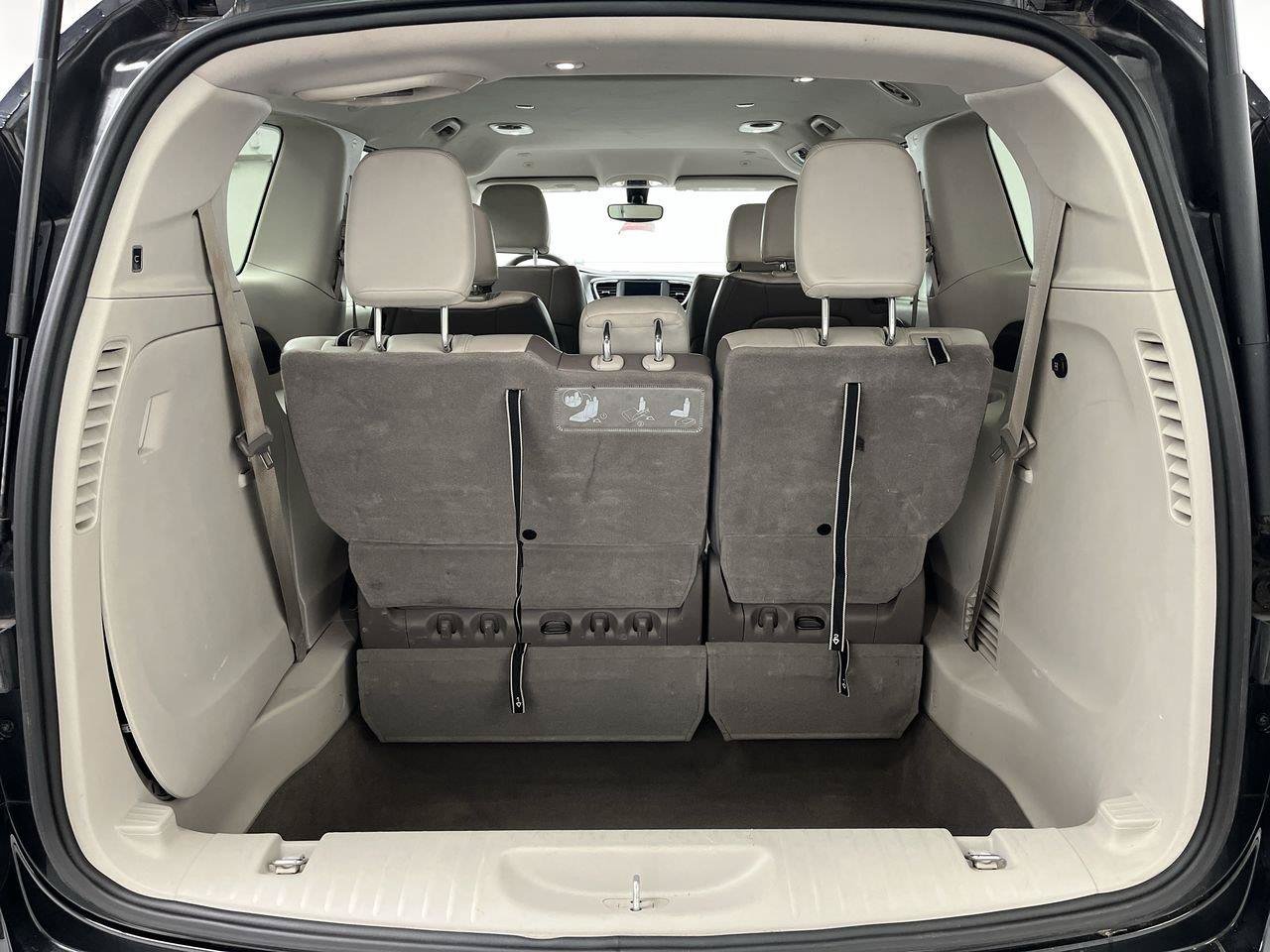 Used 2021 Chrysler Voyager Lxi FWD image 25