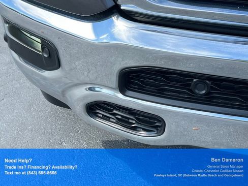 Used 2019 RAM 1500 Laramie AWD/4WD image 35