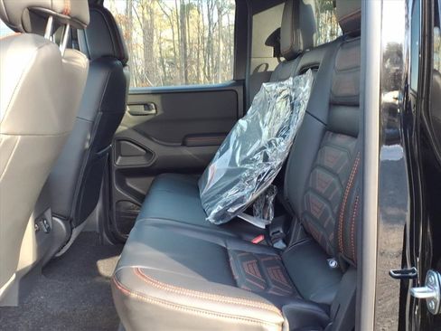 New 2026 Nissan Frontier PRO-4X w/ Pro Premium Package image 15