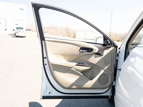 Used 2014 Acura RDX Sport Utility 4D image 47