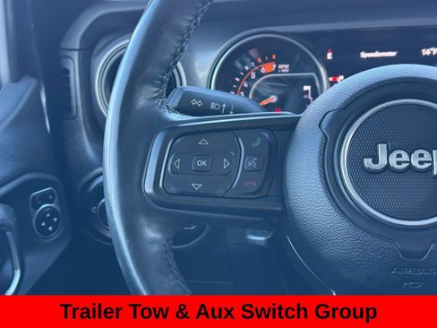 Used 2023 Jeep Wrangler Willys image 16