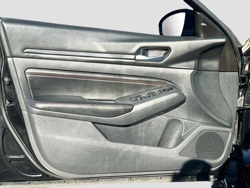 Used 2021 Nissan Altima 2.5 SR image 20