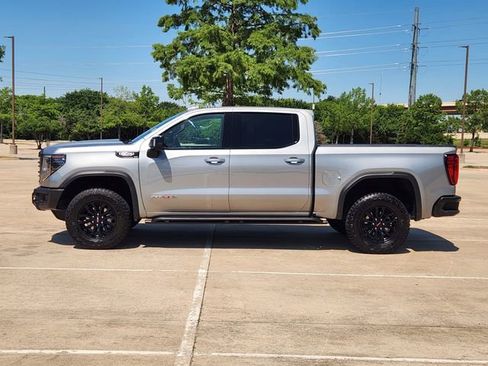 Used 2023 GMC Sierra 1500 AT4X AWD/4WD image 5