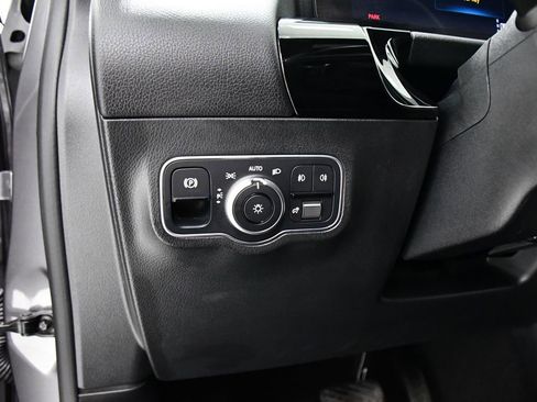 Used 2022 Mercedes-Benz GLA 250 GLA 250 image 11