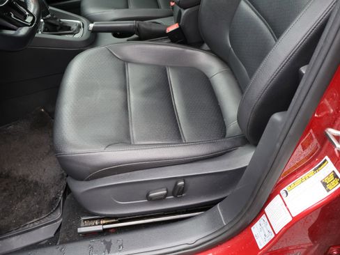 Used 2017 Volkswagen Jetta SEL image 38