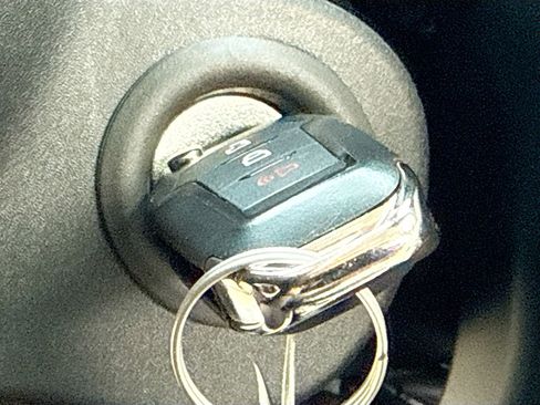 New 2026 Ford Maverick XL image 9