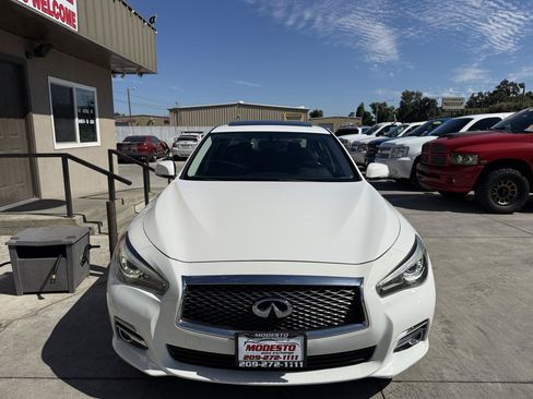 Used 2015 INFINITI Q50 Premium w/ Cargo Package RWD image 8
