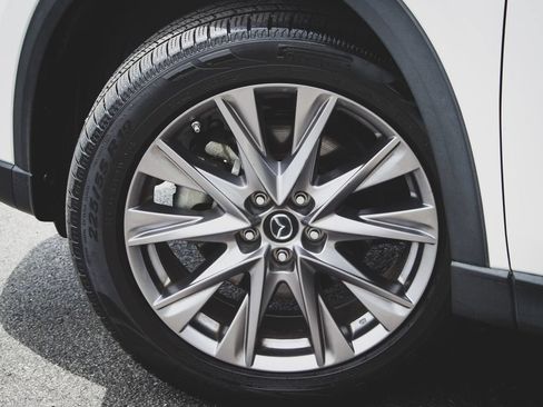 Used 2019 MAZDA CX-5 Grand Touring Reserve AWD/4WD image 4