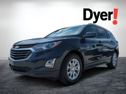 Used 2018 Chevrolet Equinox LT w/ Sun & Infotainment Package FWD image 8