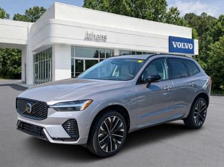 Used 2026 Volvo XC90 B6 Plus w/ Protection Package Premier AWD/4WD video 1