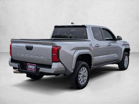 Used 2025 Toyota Tacoma SR5 RWD image 5