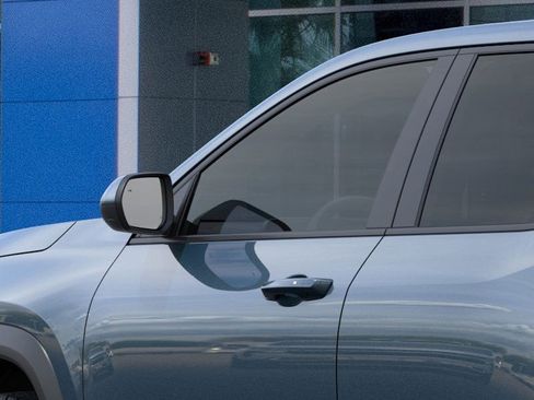 New 2026 Chevrolet Equinox LT image 12