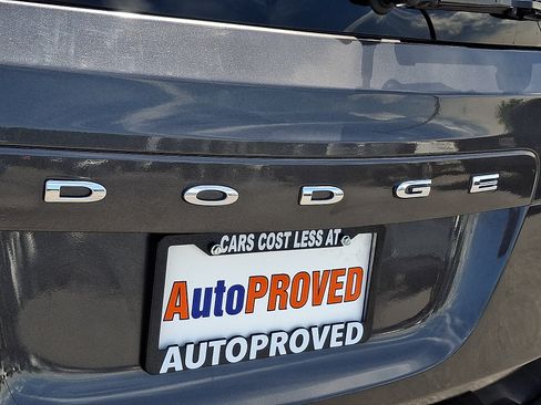 Used 2014 Dodge Grand Caravan SXT FWD image 28