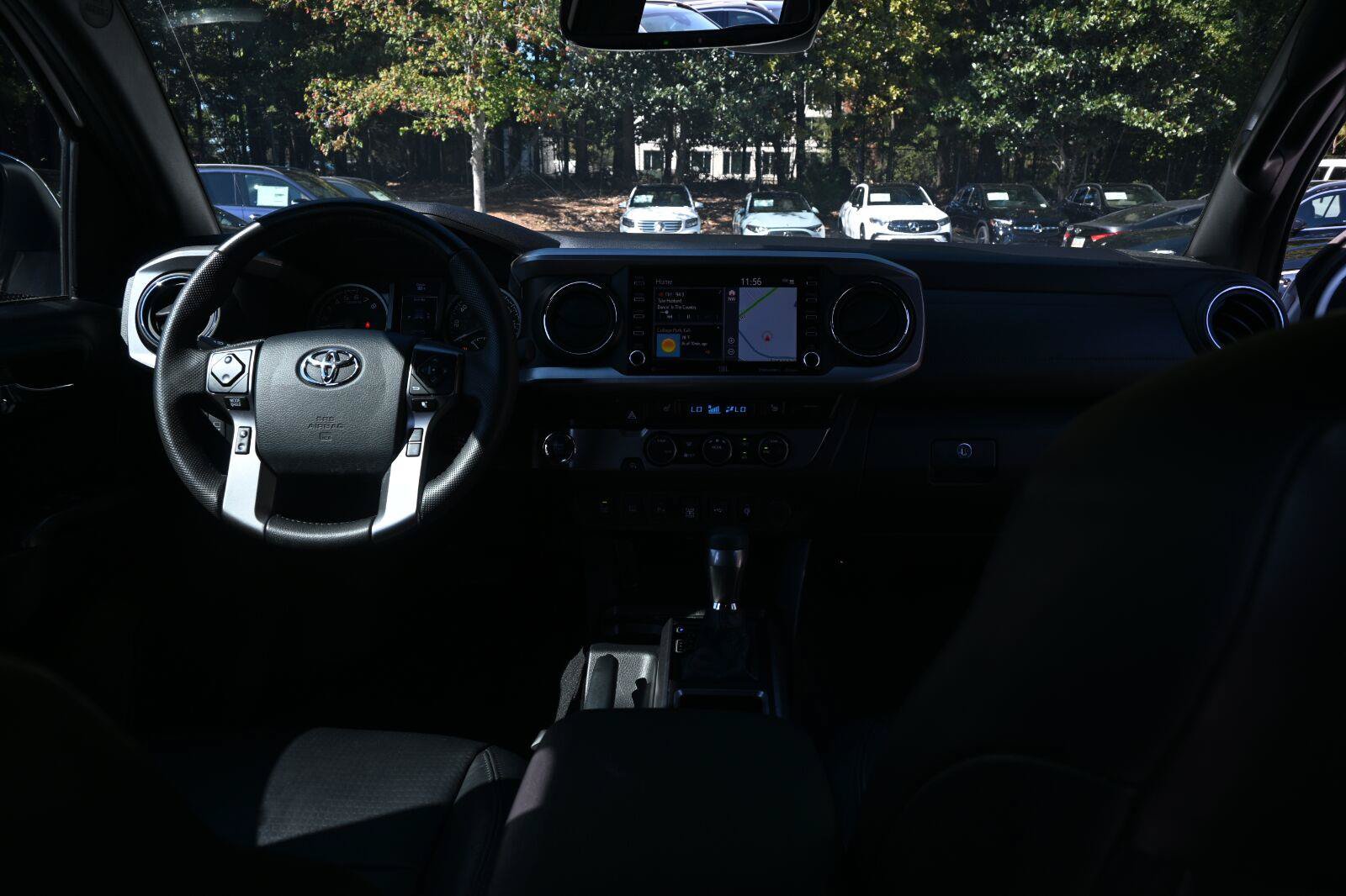 Used 2020 Toyota Tacoma Limited RWD image 16