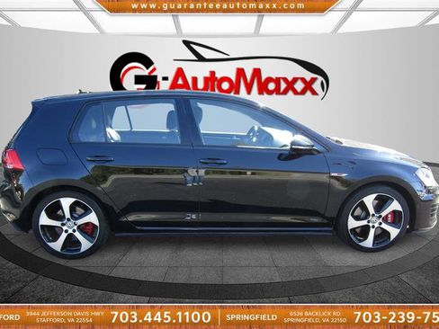 Used 2017 Volkswagen GTI SE image 4