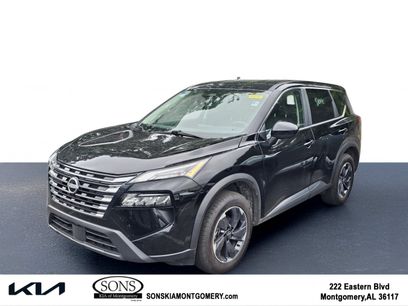 Used 2025 Nissan Rogue SV