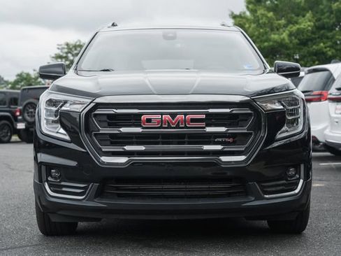 Used 2022 GMC Terrain AT4 w/ Infotainment Package II AWD/4WD image 4
