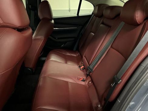 Used 2023 MAZDA MAZDA3 s image 24