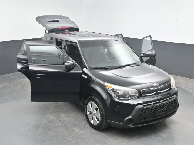 Used 2015 Kia Soul FWD image 48