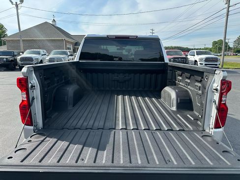Used 2020 Chevrolet Silverado 1500 W/T w/ Z71 Off-Road Package image 7