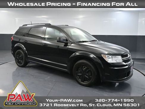Used 2019 Dodge Journey SE FWD image 1
