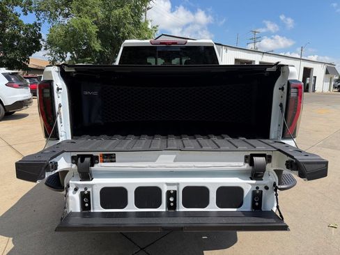 New 2026 GMC Sierra 2500 AT4 w/ AT4 Premium Plus Package AWD/4WD image 15