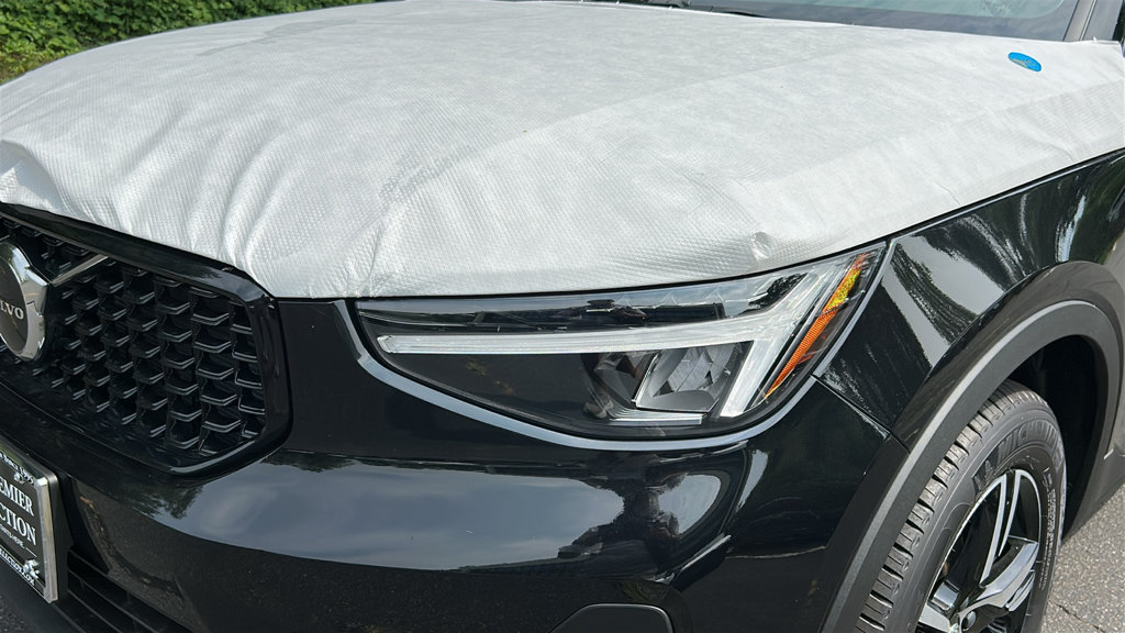 New 2026 Volvo XC40 B5 Core w/ Protection Package Premier AWD/4WD image 7