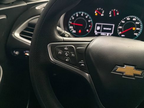 Used 2023 Chevrolet Malibu LT image 23