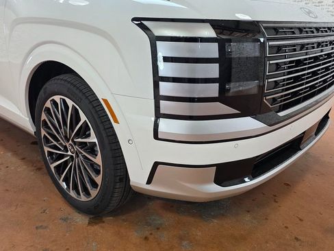 New 2026 Hyundai Palisade Calligraphy FWD image 9