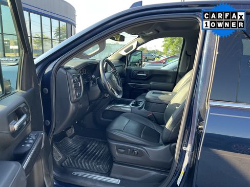 Used 2022 Chevrolet Silverado 2500 LTZ w/ LTZ Convenience Package AWD/4WD image 5