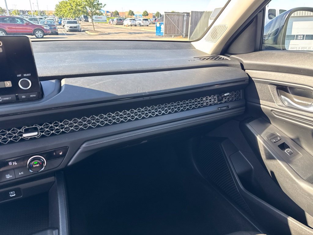 Used 2025 Honda Accord SE image 20