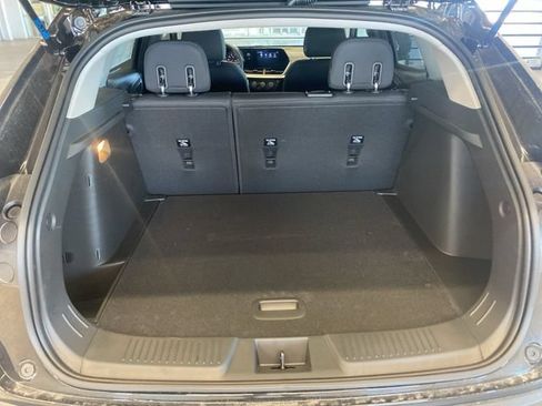 New 2026 Chevrolet Trax LS FWD image 7