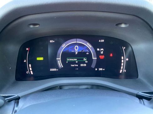 Used 2025 Toyota Camry LE image 40