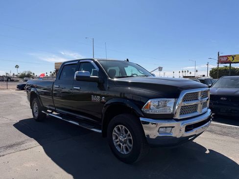 Used 2016 RAM 3500 Laramie w/ Convenience Group image 12