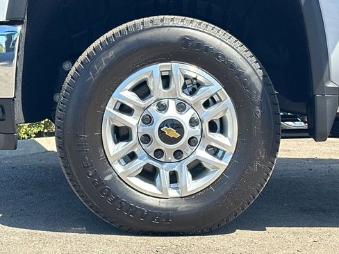New 2025 Chevrolet Silverado 2500 LT w/ Safety Package image 25