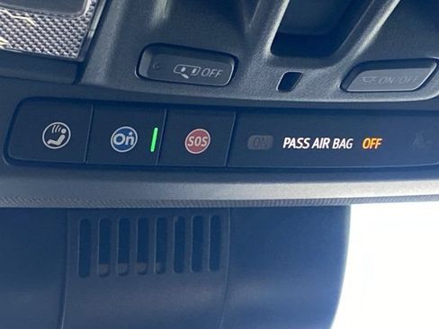Used 2025 GMC Sierra 2500 AT4 w/ AT4 Premium Plus Package AWD/4WD image 31