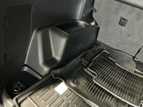 Used 2021 Toyota 4Runner Venture image 40