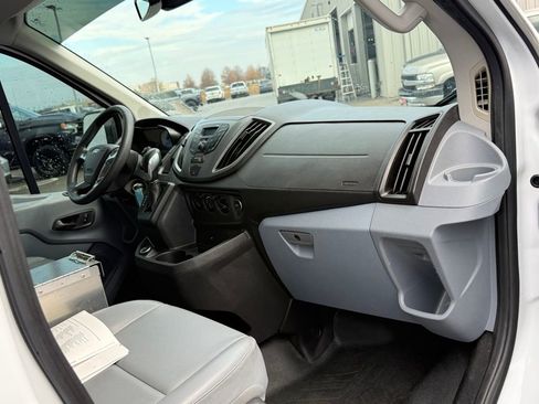 Used 2019 Ford Transit 150 Base image 8