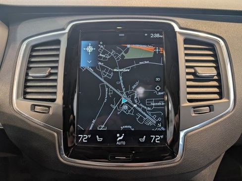 Used 2022 Volvo XC90 T5 Momentum image 20