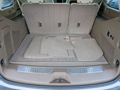 Used 2023 GMC Yukon XL Denali w/ Denali Reserve Package image 36