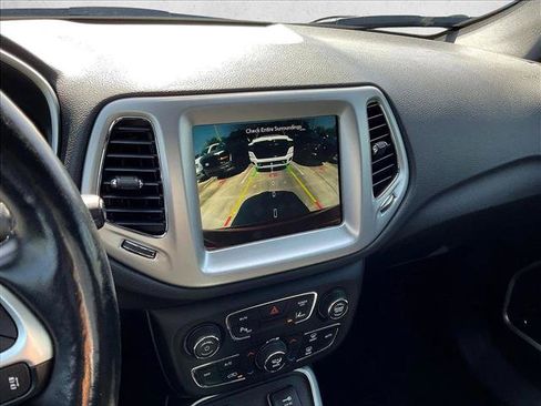 Used 2020 Jeep Compass High Altitude FWD image 23