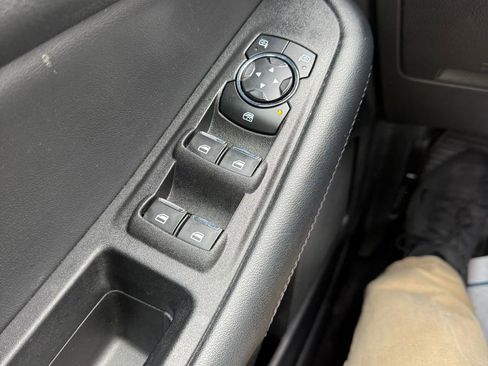 Used 2024 Ford Edge SEL w/ Convenience Package image 25