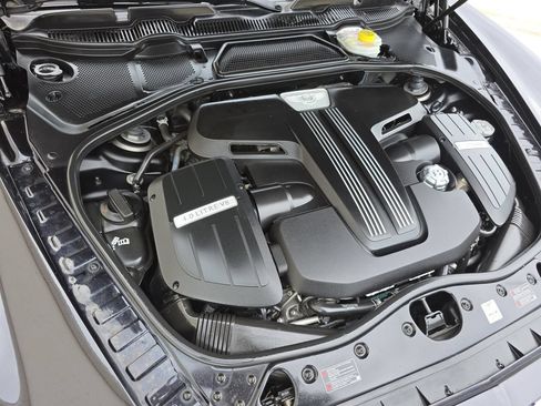 Used 2016 Bentley Flying Spur V8 AWD/4WD image 32
