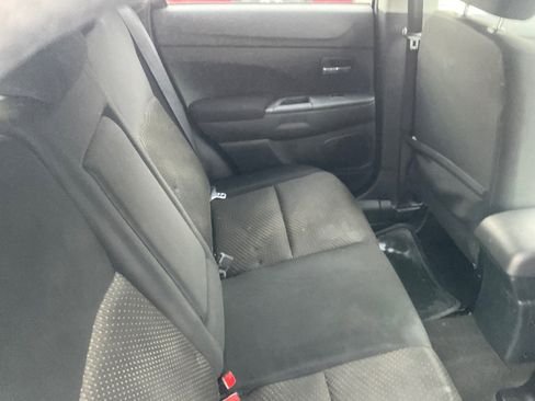 Used 2016 Mitsubishi Outlander Sport SE image 34