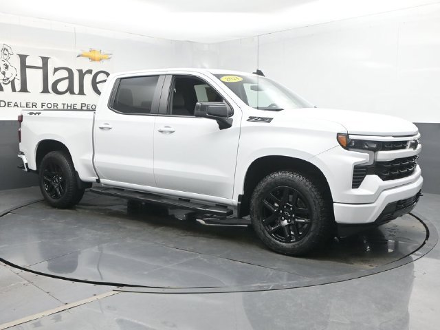 Used 2024 Chevrolet Silverado 1500 RST AWD/4WD image 6