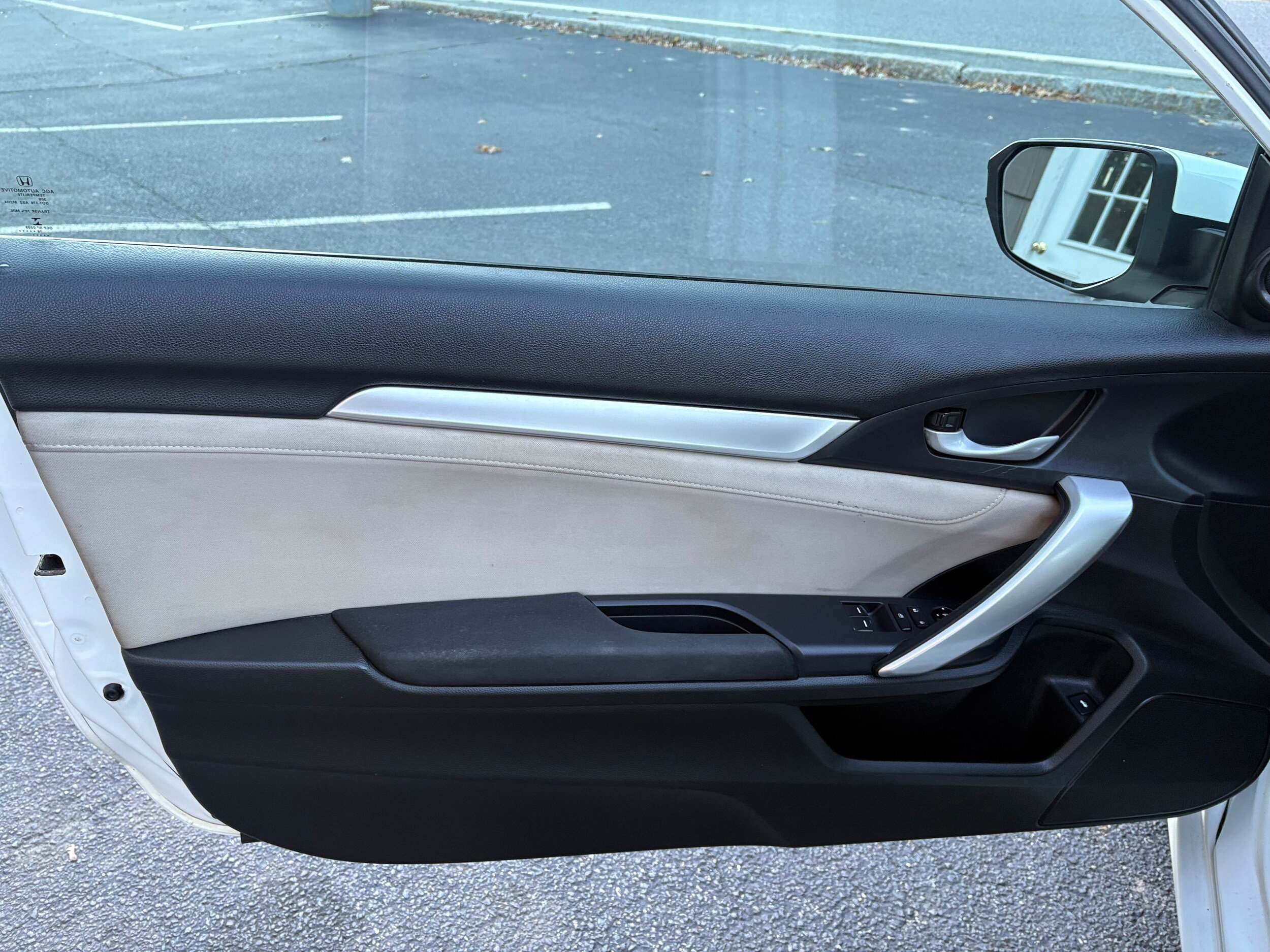 Used 2016 Honda Civic EX-T image 12
